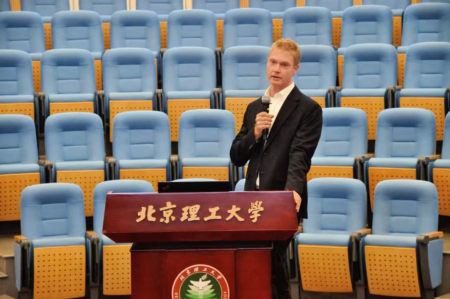 图七.jpg