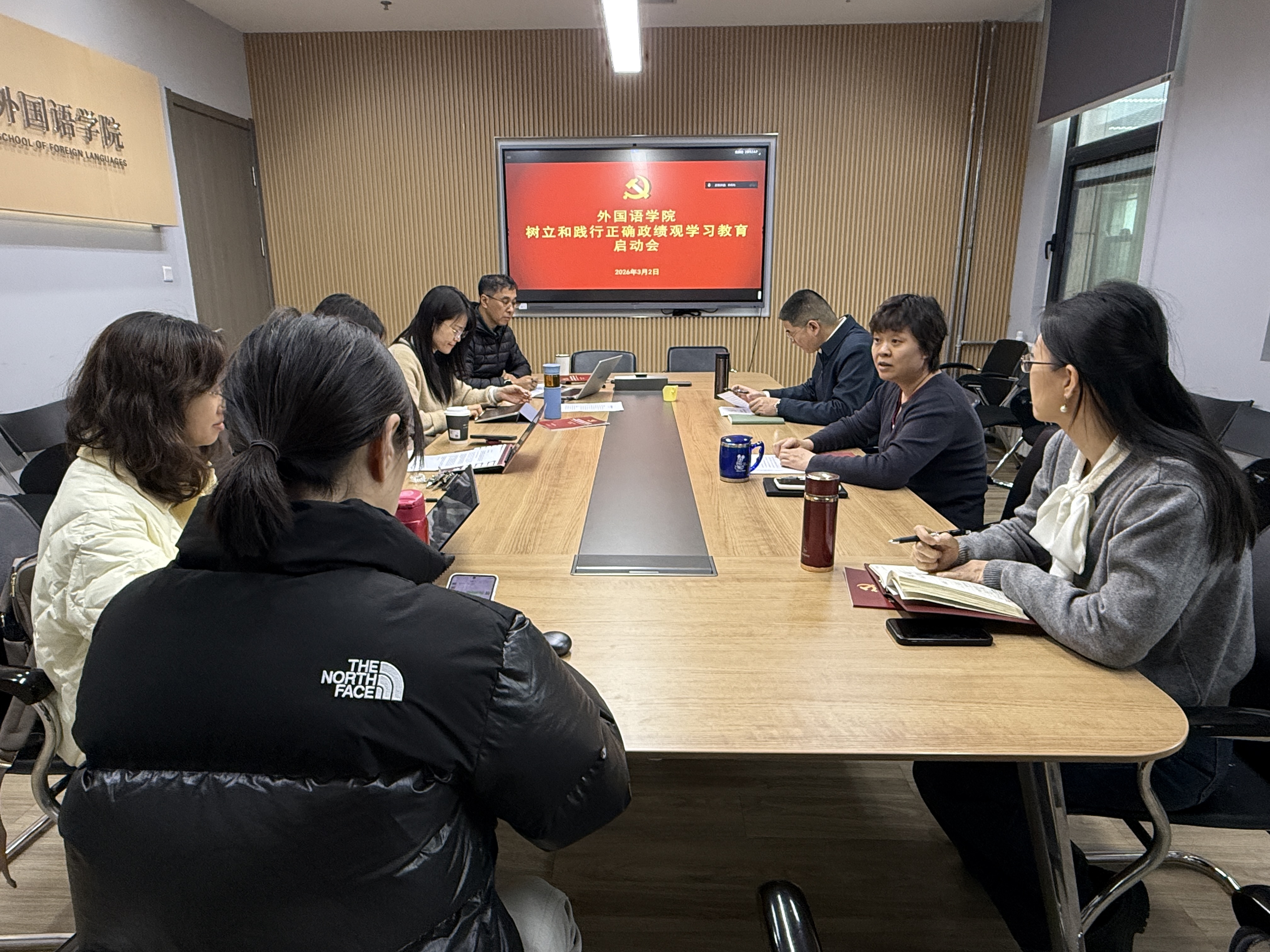 ff9b58407e7ea744de7cb8e0cb300e0.jpg