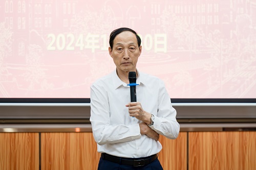 和飞讲话.jpg