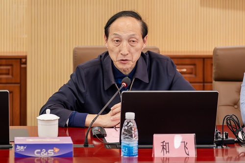 和飞讲话.JPG
